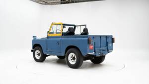 Image 4/15 of Land Rover 109 (1968)