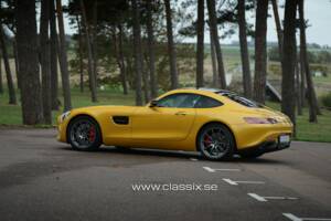 Image 16/23 of Mercedes-AMG GT-S (2015)