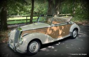 Afbeelding 13/38 van Mercedes-Benz 220 Cabriolet A (1954)