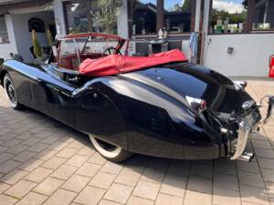 Image 5/37 de Jaguar XK 120 DHC (1954)