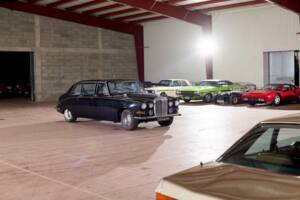 Image 25/70 of Daimler DS 420 (1976)