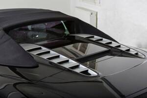 Bild 22/24 von Audi R8 V10 Spyder (2010)