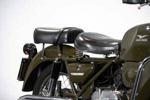 Bild 39/50 von Moto Guzzi Nuovo Falcone Militare (1973)
