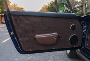 Image 29/34 of Porsche 911 Singer (2023)