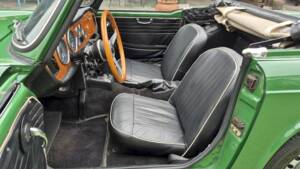 Image 22/66 of Triumph TR 4A IRS (1966)