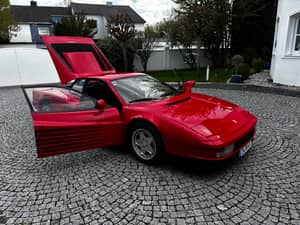 Image 17/59 of Ferrari Testarossa (1990)