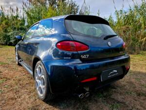 Imagen 5/31 de Alfa Romeo 147 3.2 GTA (2002)