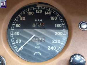 Image 36/57 of Jaguar XK 120 SE OTS (1953)