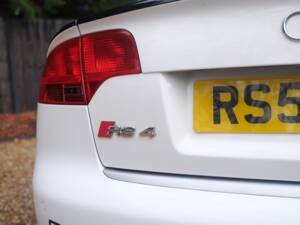 Bild 38/48 von Audi RS4 (2007)