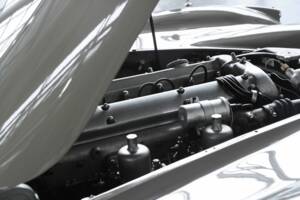 Bild 37/50 von Jaguar XK 120 DHC (1953)