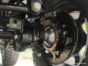 Bild 12/33 von Land Rover Defender 90 (1993)