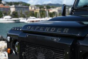 Image 14/70 of Land Rover Defender 90 TD4 (2007)