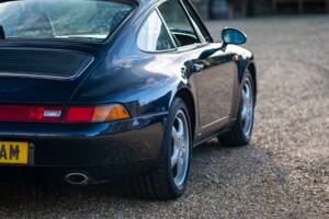 Image 13/93 de Porsche 911 Carrera (1994)