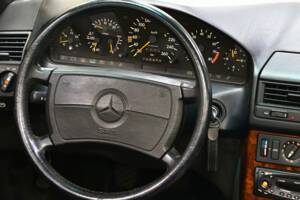 Image 21/36 of Mercedes-Benz 300 SL-24 (1993)