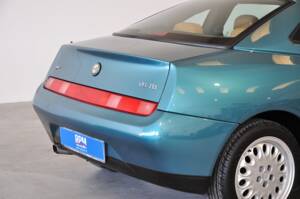 Immagine 23/24 di Alfa Romeo GTV 2.0 V6 Turbo (1997)