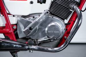 Bild 40/50 von Moto Guzzi DUMMY (1971)