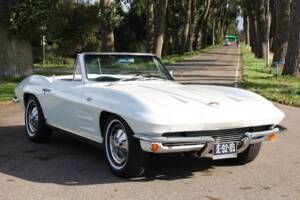 Bild 15/30 von Chevrolet Corvette Sting Ray Convertible (1964)