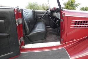 Bild 9/19 von Auburn 851 Supercharged Roadster (1935)