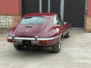 Afbeelding 11/25 van Jaguar E-Type V12 (2+2) (1972)