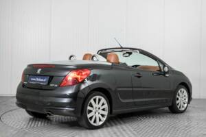 Image 2/50 de Peugeot 207 CC 1.6 VTi (2008)