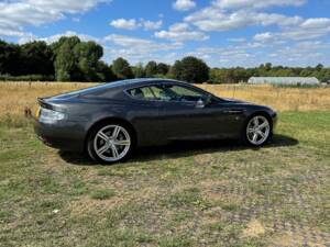 Bild 14/30 von Aston Martin DB 9 (2009)