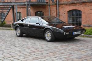 Bild 46/50 von Ferrari Dino 208 GT4 (1976)