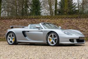 Image 34/50 de Porsche Carrera GT (2005)