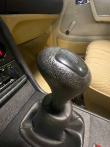 Image 21/100 of Mercedes-Benz 300 D (1983)