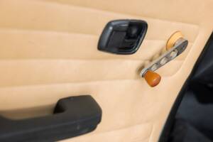 Bild 8/32 von Volkswagen Käfer 1303 LS (1978)