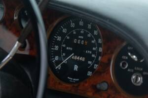 Image 26/50 of Rolls-Royce Silver Shadow I (1972)