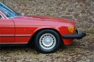 Bild 32/50 von Mercedes-Benz 500 SL (1983)