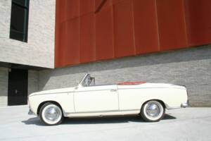 Image 4/8 de Peugeot 403 C (1960)