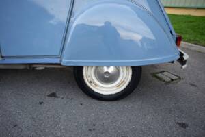 Image 30/38 de Citroën 2 CV 6 (1988)