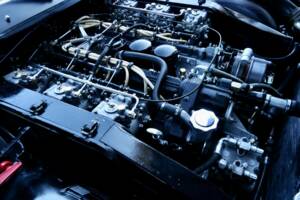 Imagen 9/50 de Ferrari 365 GTB&#x2F;4 Daytona (1971)