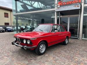 Immagine 2/35 di BMW 1600 - 2 (1970)