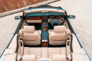 Bild 33/39 von Bentley Azure (1995)