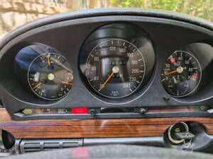 Bild 27/28 von Mercedes-Benz 280 SE (1974)