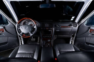 Afbeelding 17/33 van Mercedes-Benz G 55 AMG (lang) (2003)
