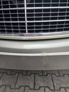 Image 49/103 de Mercedes-Benz 300 SE (1991)