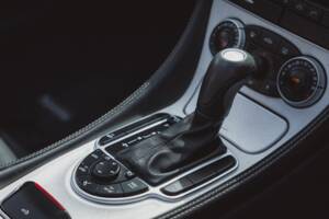Afbeelding 18/29 van Mercedes-Benz SL 55 AMG (2004)