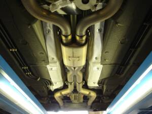 Image 90/99 of Maserati GranTurismo 4.2 (2008)