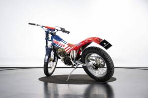Image 2/40 of Beta TR34 (1990)
