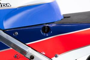 Bild 17/50 von Honda DUMMY (1989)