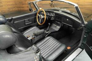 Obraz 8/19 pojazdu MG MGB (1973)