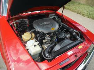 Bild 25/27 von Mercedes-Benz 560 SL (1986)