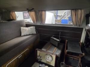 Imagen 7/13 de Volkswagen T2b minibus L (1979)