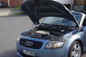 Image 9/20 de Audi TT 3.2 quattro (2004)