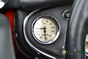 Afbeelding 33/50 van Austin-Healey 3000 Mk II (BJ7) (1962)