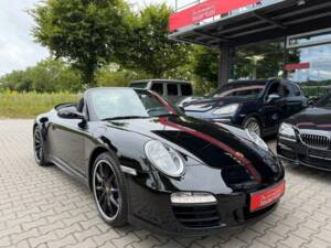 Bild 4/36 von Porsche 911 Carrera 4 GTS (2011)