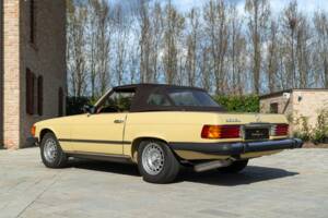 Obraz 11/50 pojazdu Mercedes-Benz 450 SL (1977)